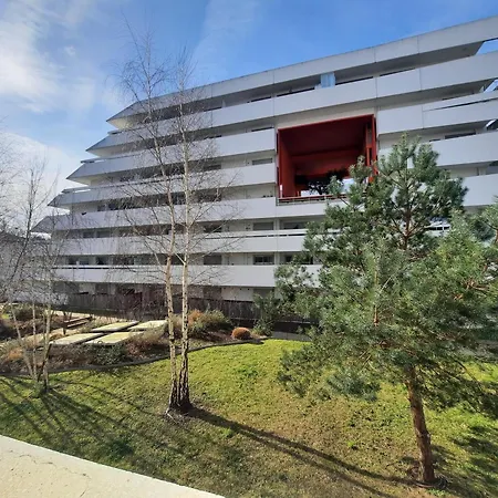 Joli T2 Avec Terrasse Et Parking A Anglet, Proche Commerces Et Plages - Fr-1-239-1021 Apartament Anglet